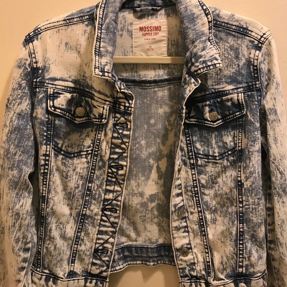 Acid Wash Denim Jacket!